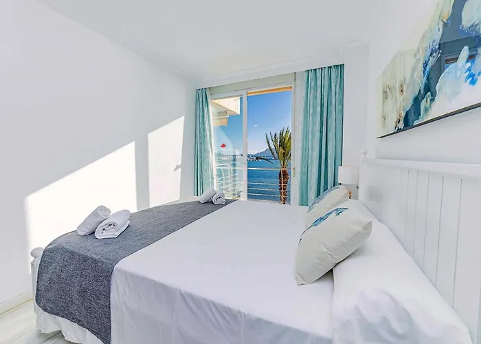 Natalia By Sealand דירה